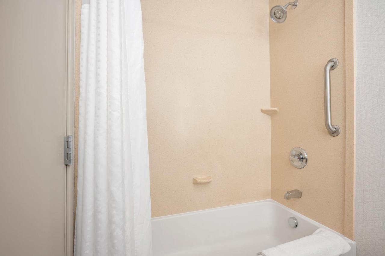 Holiday Inn Express Hotel & Suites Marysville By Ihg Екстер'єр фото